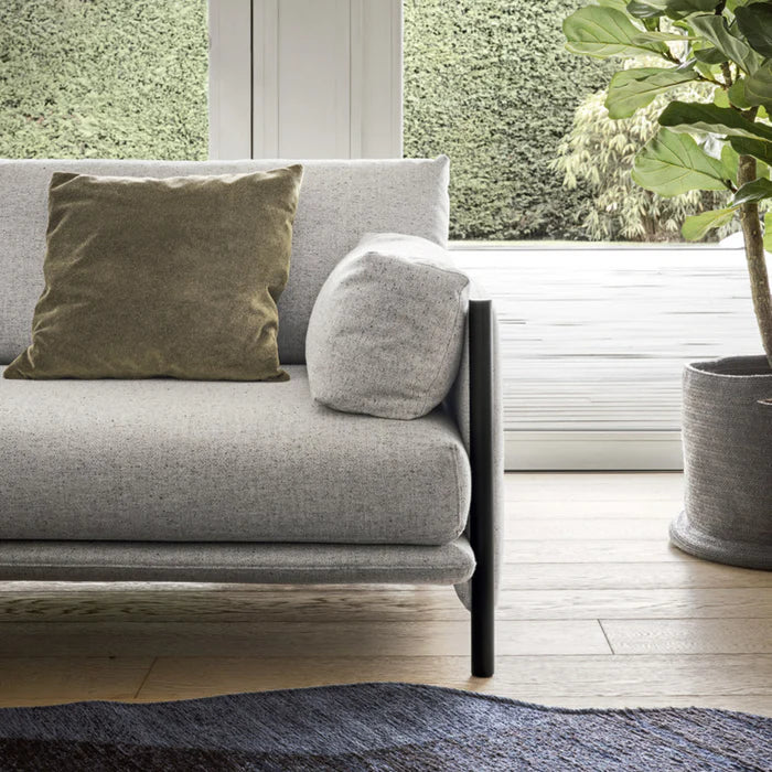 Tendencias en Decoración: Sofás Tapizados en Colores Claros para un Hogar Sofisticado