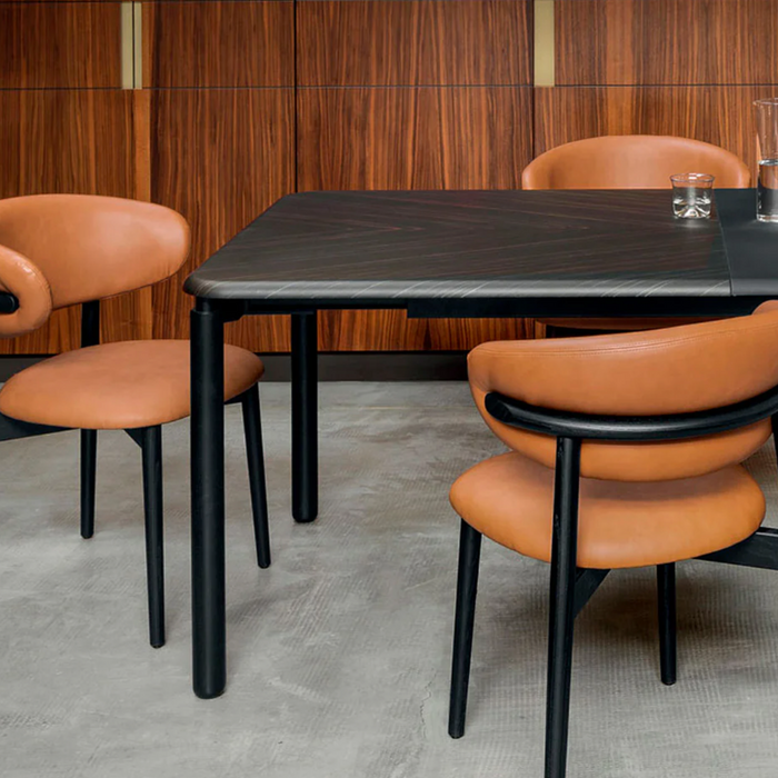 Colección Oleandro de sillas y bancos en Calligaris Store México: Comodidad y Estilo en un Solo Lugar