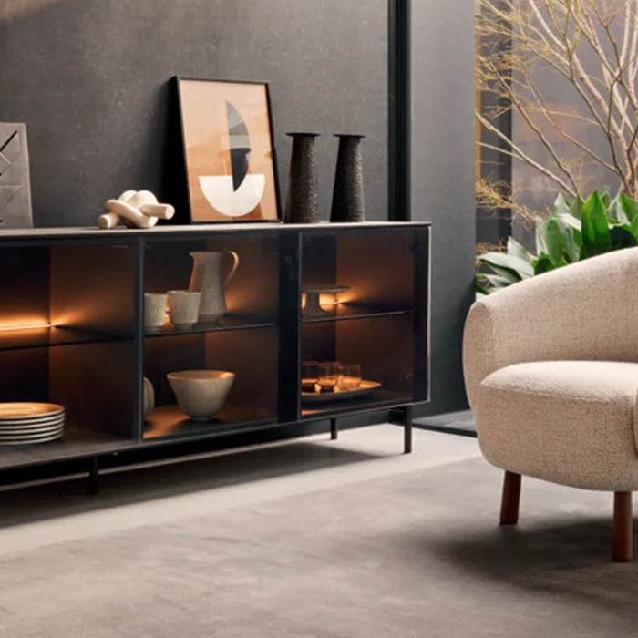 La Nueva Bufetera Universal de Calligaris para Comedores Modernos - Tendencias de interiorismo 2024-2025