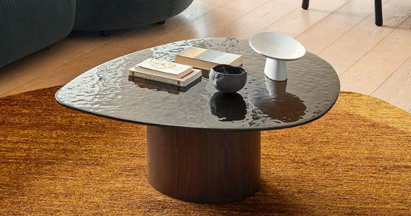 Mesas de Centro en Tendencia: Diseño de Interiores 2025