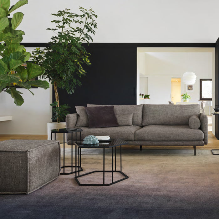 mies pouf
