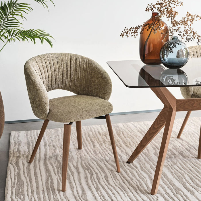 silla giratoria anime de madera