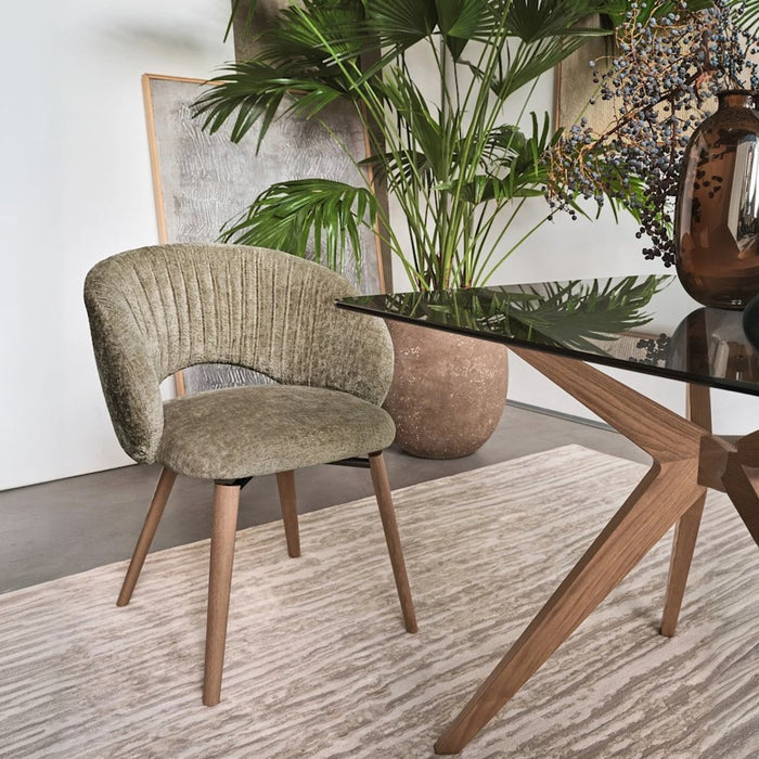 silla giratoria anime de madera