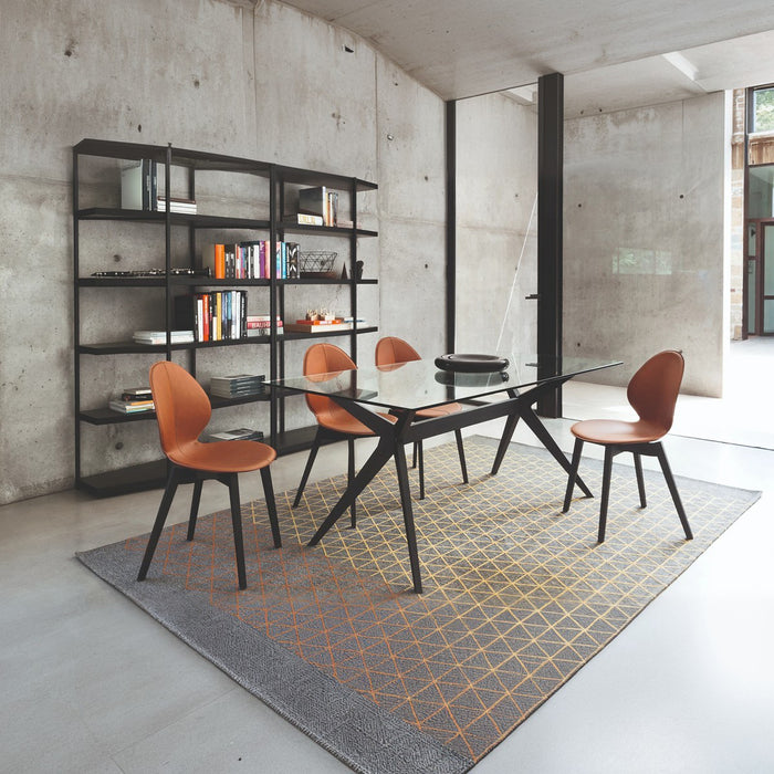 silla de comedor basil madera y piel