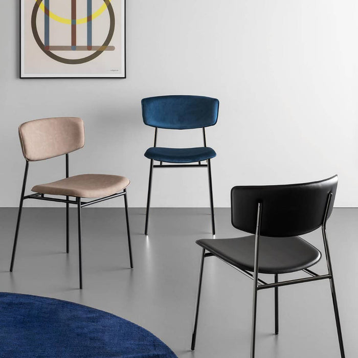 silla fifties terciopelo azul con base negra