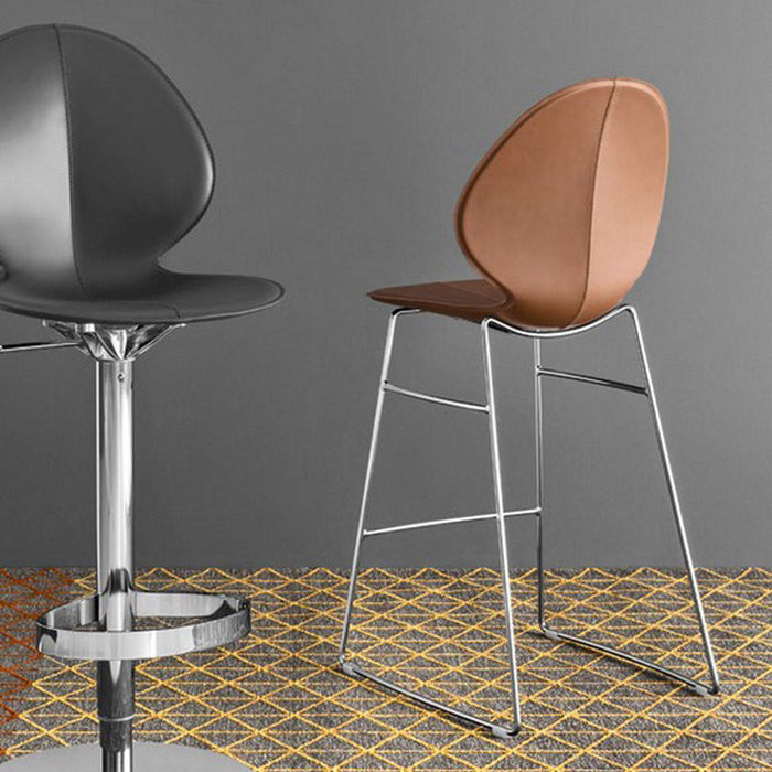 banco basil bajo de cuero para cocina